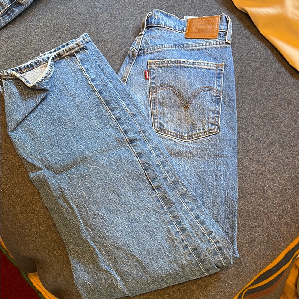 Levi's Medium Blue Bootcut Ribcage Jeans
